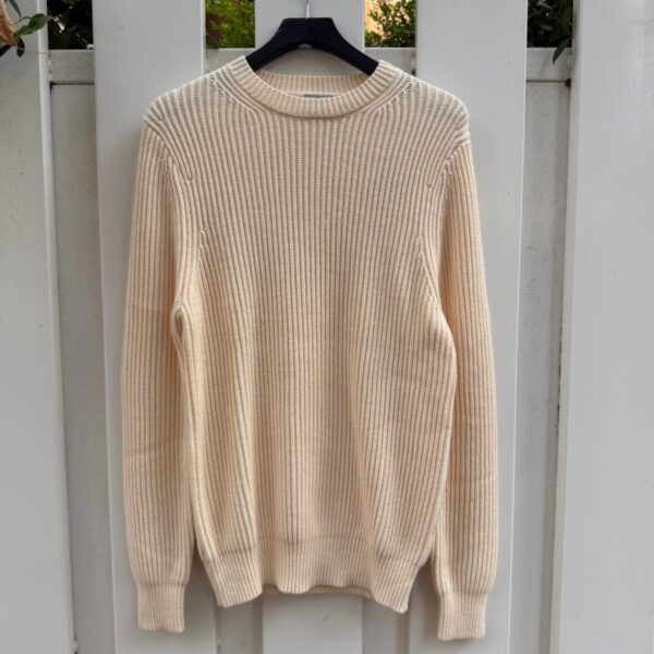 145700-145703-145701-145702